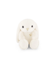 Load image into Gallery viewer, Little Penelope - Marshmallow 15cm