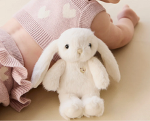 Load image into Gallery viewer, Little Penelope - Marshmallow 15cm
