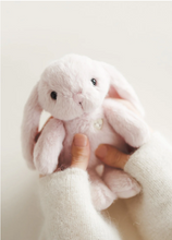 Load image into Gallery viewer, Little Penelope - Blossom 15cm
